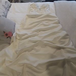 Wedding/prom dress